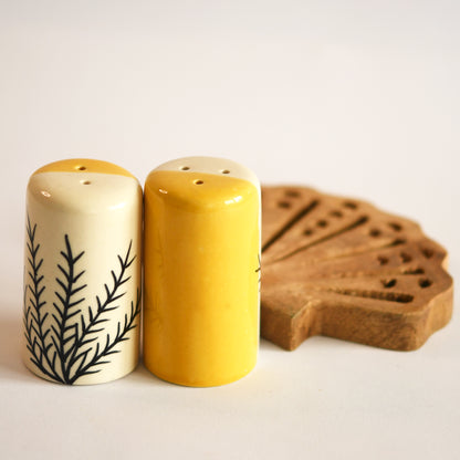 Tropical Oasis Salt and Pepper Set