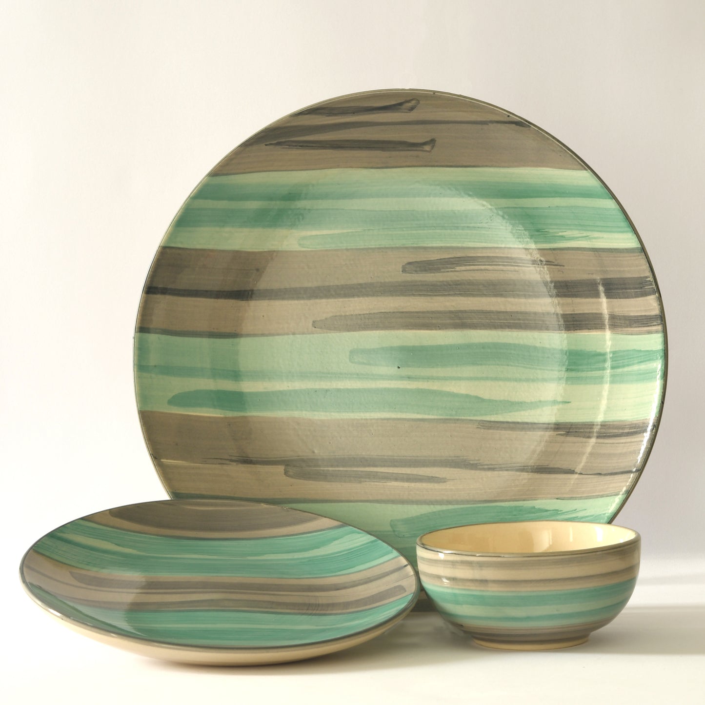 Tranquil Tide Dinner Set