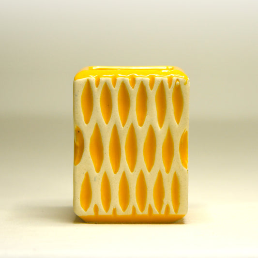 MeshCraft Ceramic Planter - Yellow